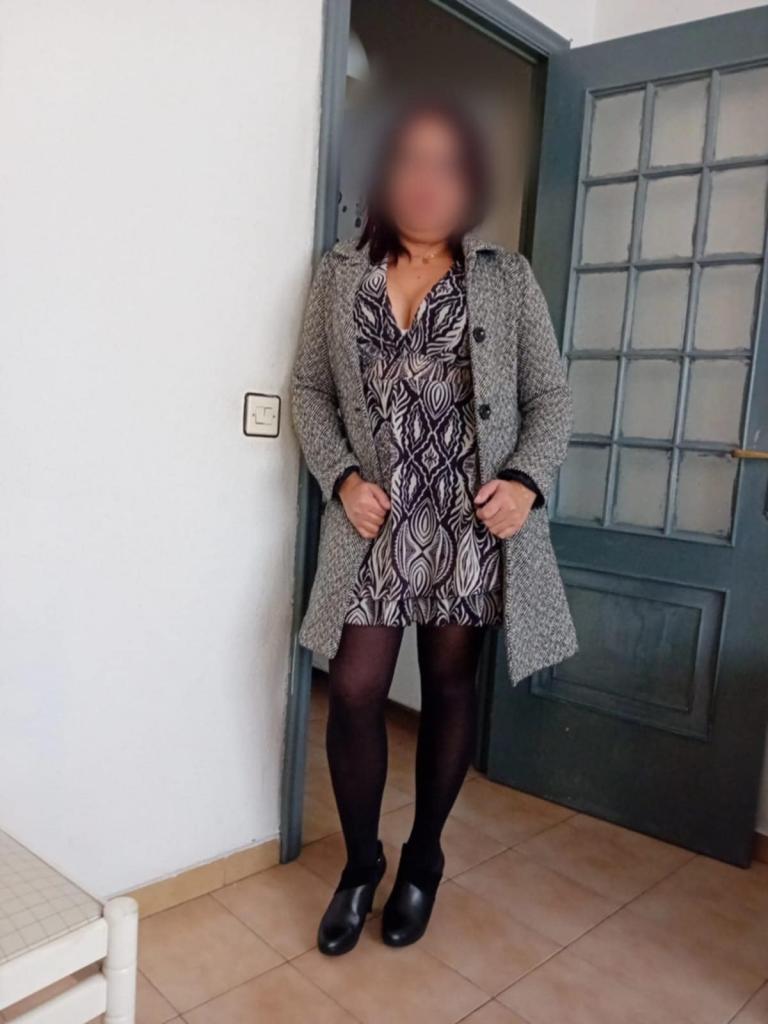 616921352: Chica busca chico en Lugo