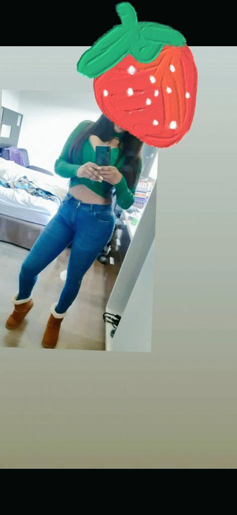 612542514: Chica busca chico en Barcelona