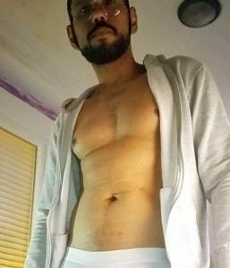 672979567: Chico busca chica en Asturias