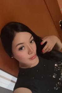 613600437: Chica busca chico en Almería