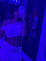 610369980: Chica busca chico en Málaga