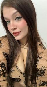 663015010: Chica busca chico en Barcelona