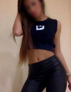 611310437: Chica busca chico en Lérida