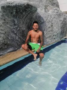 Chico busca chica en Albacete: 