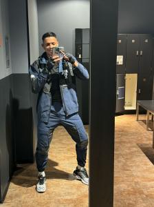 614772935: Chico busca chica en Alicante