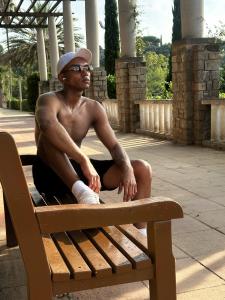 672410365: Chico busca chica en Barcelona