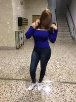 641733821: Chica busca chico en Sevilla
