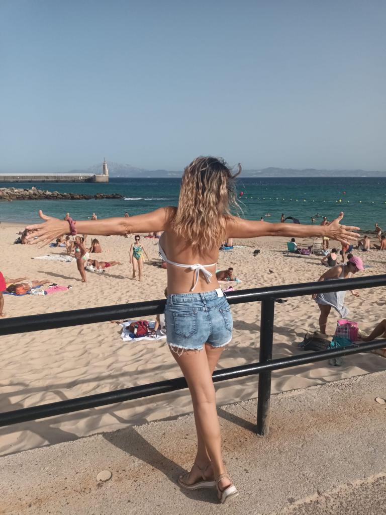 635661136: Chica busca chico en Guipúzcoa