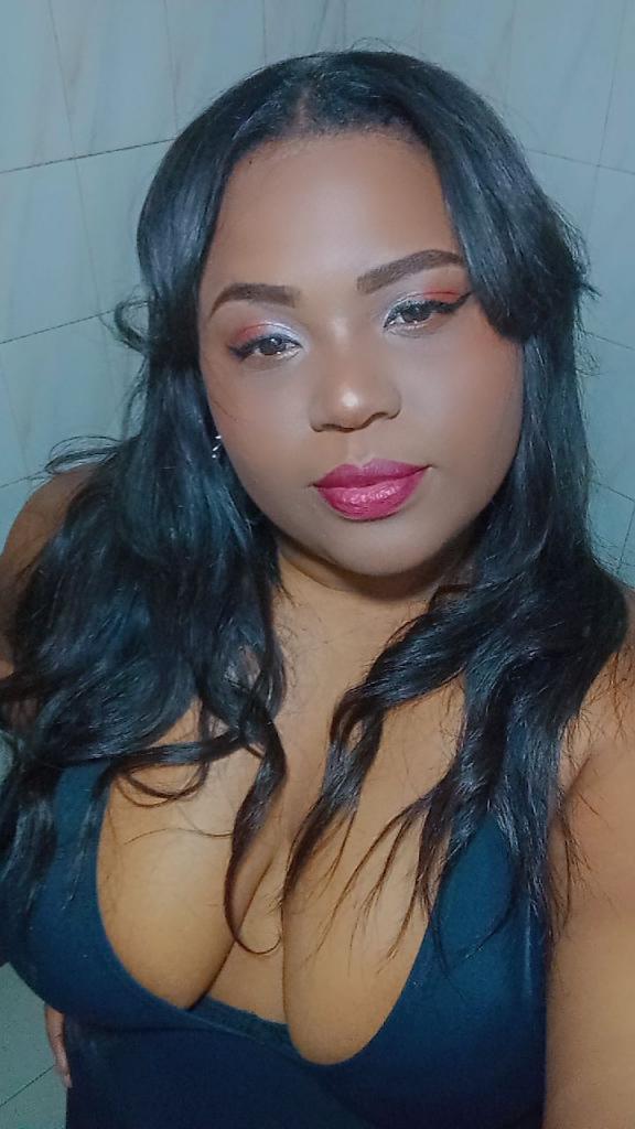 614353069: Chica busca chico en Huesca