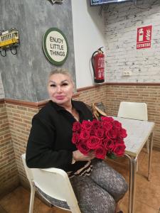 602016836: Chica busca chico en Granada
