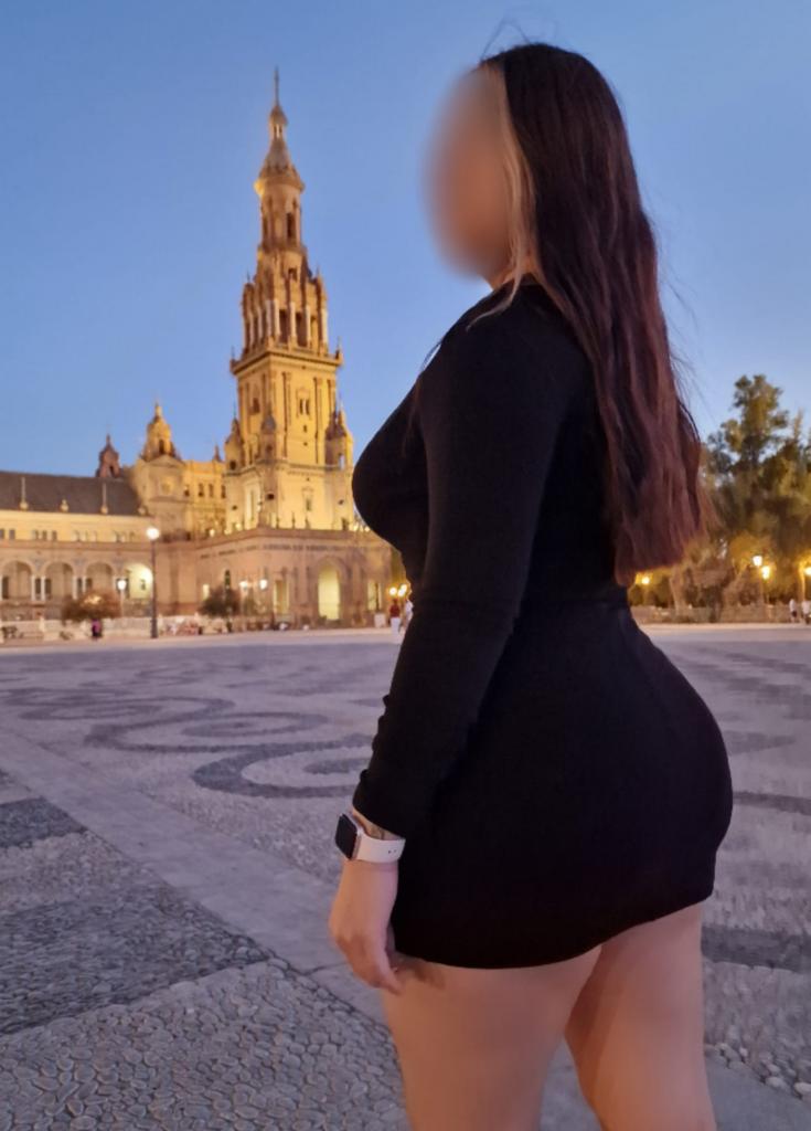 Chica busca chico en Sevilla: 