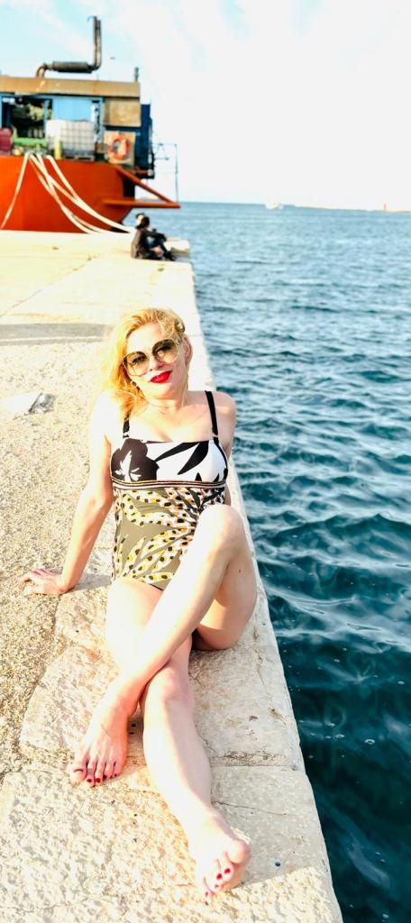 663456866: Chica busca chico en Alicante