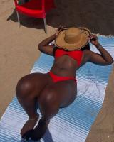 643791430: Chica busca chico en Málaga