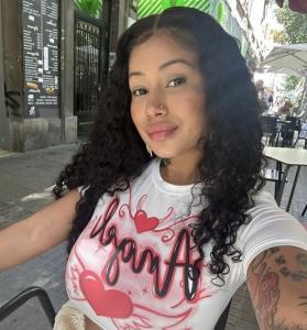 631373075: Chica busca chico en La Coruña