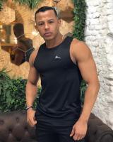 674966448: Chico busca chica en Gerona