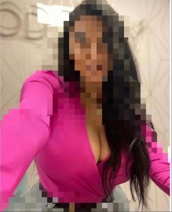 623495489: Chica busca chico en Cádiz