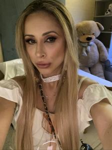 685564633: Chica busca chico en Alicante