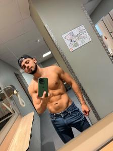 641054196: Chico busca chica en Valencia