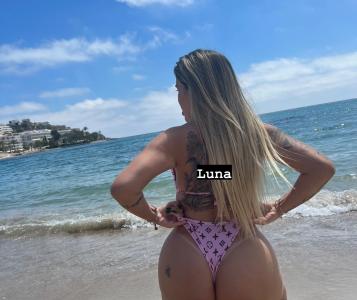 613786954: Chica busca chico en Barcelona