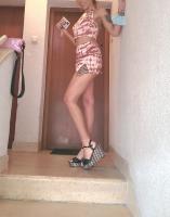 692964063: Chica busca chico en Madrid