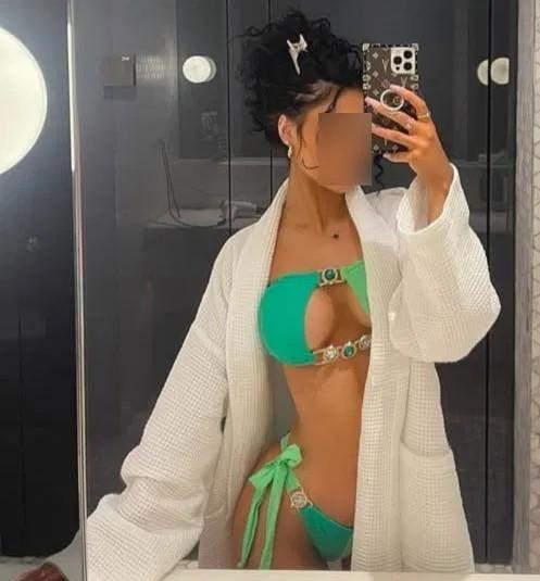 Chica busca chico en Barcelona: Chica busca chico