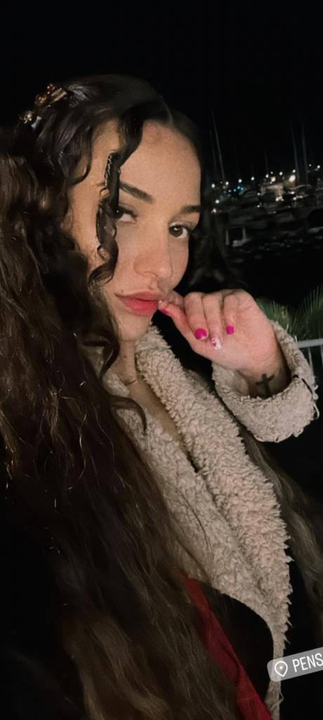 Chica busca chico en Alicante: 