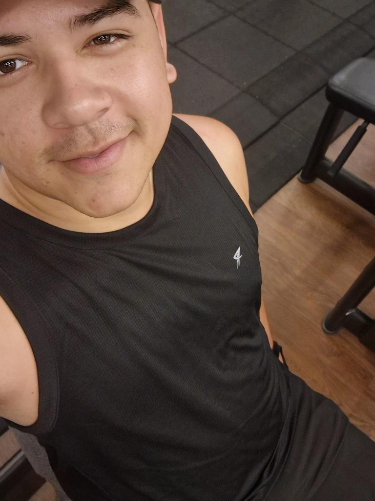 Chico busca chica en Asturias: 