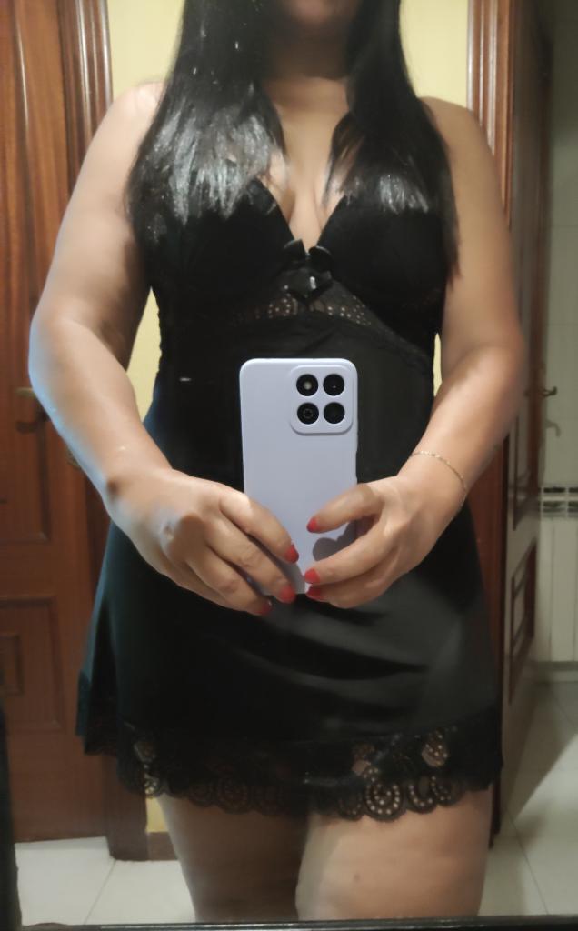 679745839: Chica busca chico en Lugo