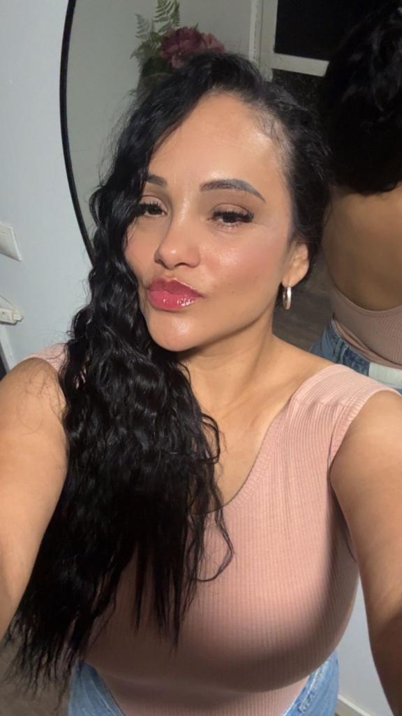 643219126: Chica busca chico en Valencia