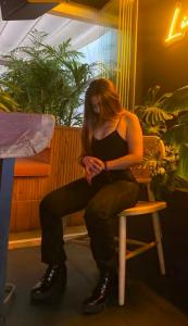 662364427: Chica busca chico en Madrid