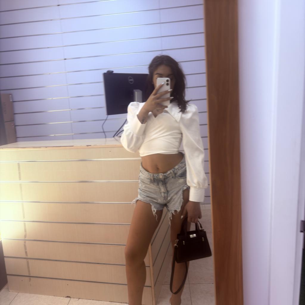 672116652: Chica busca chico en Málaga