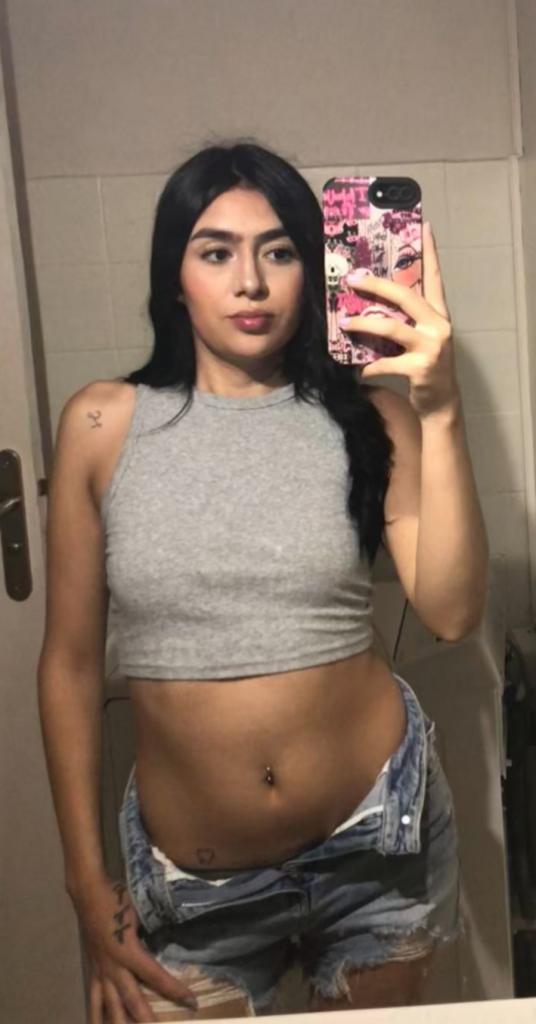 Chica busca chico en Barcelona: Chica busca chico