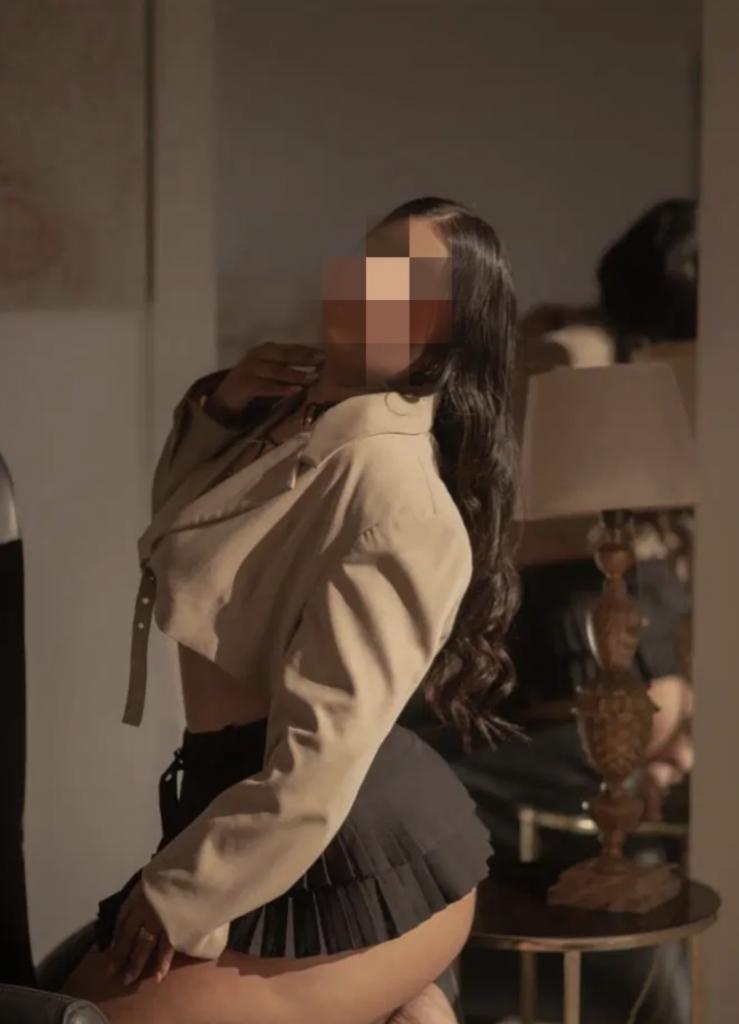 Chica busca chico en Mallorca: 