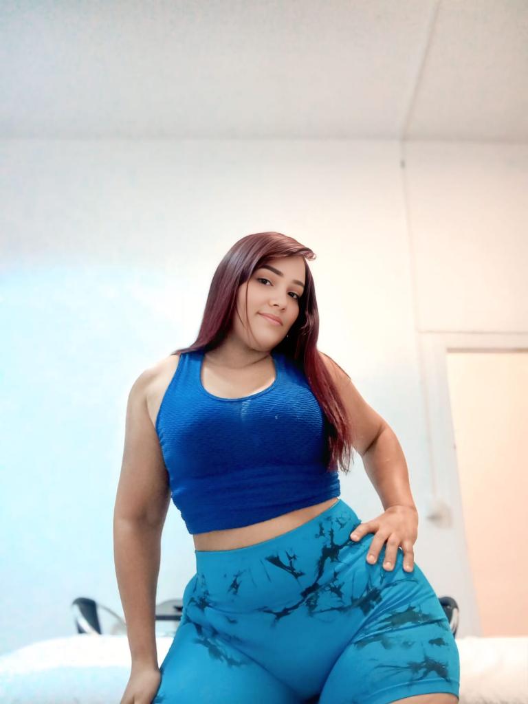 600654896: Chica busca chico en Sevilla