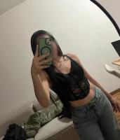 643439831: Chica busca chico en Madrid