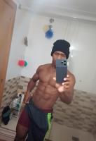 617513197: Chico busca chica en Tarragona