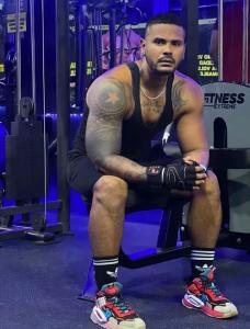 623321091: Chico busca chica en Sevilla