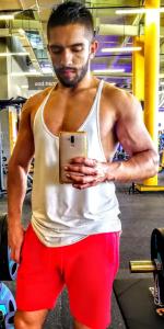 Chico busca chica en Valencia: 