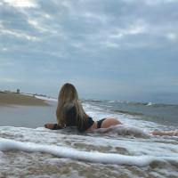 614733210: Chica busca chico en Granada