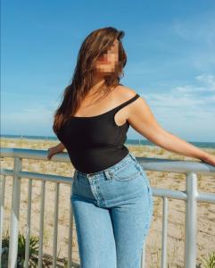 Chica busca chico en Cádiz: 