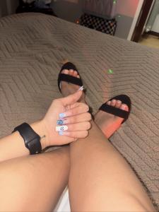 612402481: Chica busca chico en Pontevedra