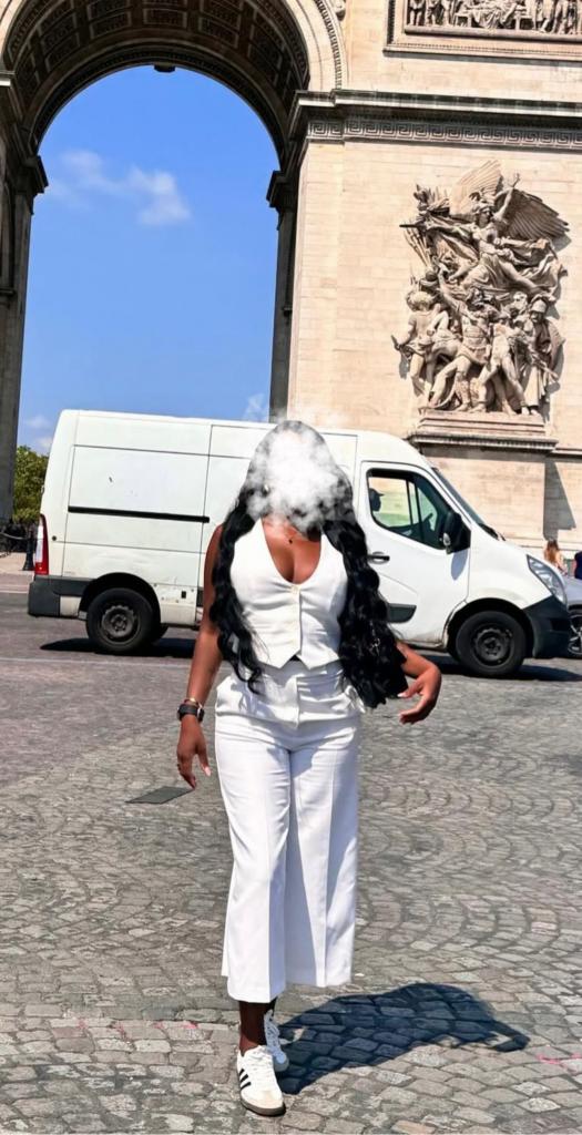 Chica busca chico en Barcelona: 