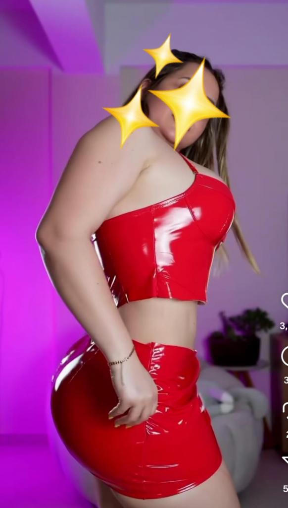 624518178: Chica busca chico en Lugo