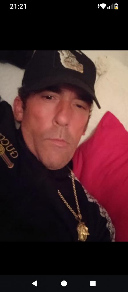 634032030: Chico busca chica en Málaga