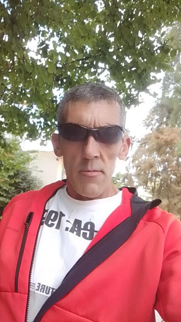 634032030: Chico busca chica en Málaga