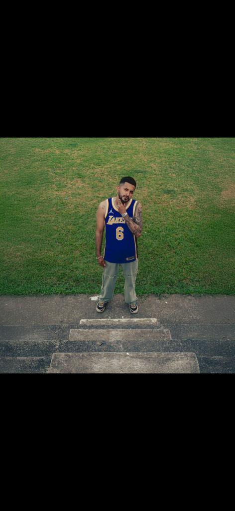 Chico busca chica en Barcelona: 