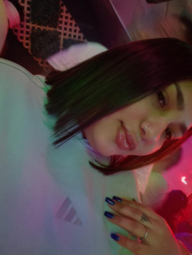 624524541: Chica busca chico en Guipúzcoa