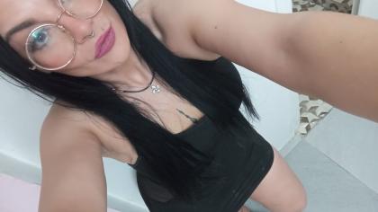 643037564: Chica busca chico en Lugo