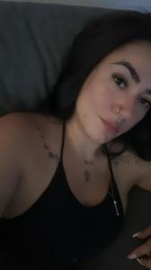 611244096: Chica busca chico en Almería