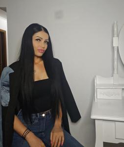 641347294: Chica busca chico en Málaga